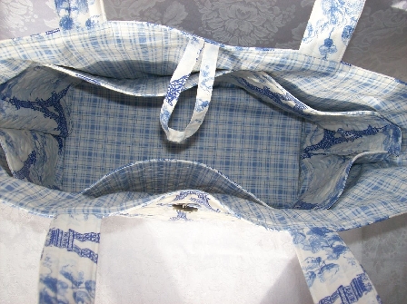 Blue Eiffel Tower Purse_0.jpg